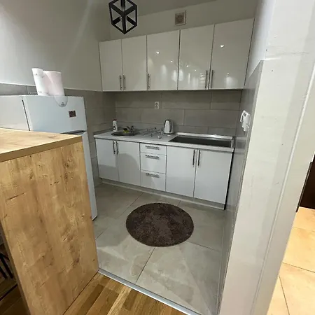 公寓 Sun&moon Lukavica